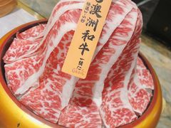 M8和牛-一绪に寿喜烧自助(世茂广场店)