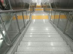 -向西村(地铁站)