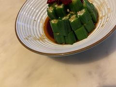 -港丽餐厅(高德置地店)