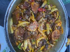 -炕锅羊肉土火锅面片大王