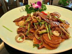 公馆秘蒜爆牛肉-卫鼎轩·家宴(水上公园店)