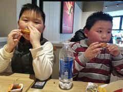 -肯德基(洛川店)