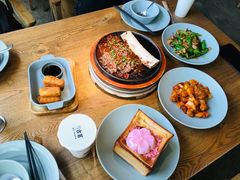 -蜜桃餐厅·伴山(湖滨商业街店)