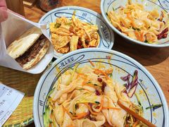 -陇上秦轩西安biangbiang面(朝龙汇店)