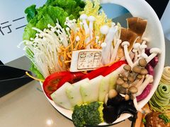 -享月汤皇·海鲜小火锅·聚会(曲江创意谷店)