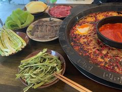 -黄潇洒老火锅(九眼桥宏济巷店)