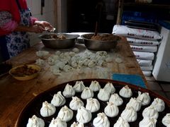 -严氏重油烧麦(民权路店)