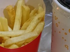 -麦当劳(松江店)