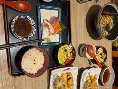 -小山日本料理(兴业太古汇店)