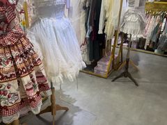 -甜镜物语 LOLITA·汉服·JK制服三坑生活馆(滨江道店)