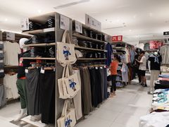 -优衣库(广州天河领展广场店)