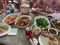 -四川小胡子海鲜(丁村万人海鲜广场店)