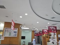 -雅悦齿科(顾村公园店)