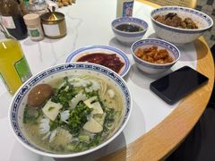 -鲁达面馆本帮风味(共康东路店)