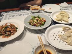 -东方饺子王臻味餐厅(新嘉坡城店)