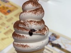-DQ·蛋糕·冰淇淋(五棵松万达店)