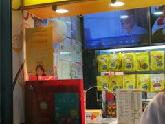 -周黑鸭(武汉武昌区解放路司门口店)