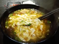 -花溪巷牛肉粉(泉城路店)