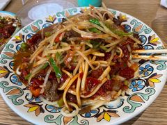 -歹歹的加个面过油肉拌面