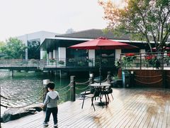 -上海怡沁园度假酒店