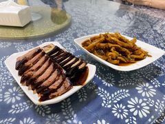 丁蹄-唔呶喔哩酒家(生产街店)