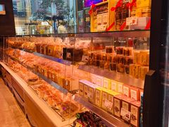 -巴黎贝甜(大宁国际商业广场店)
