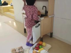-爱睿思儿童早教亲子游泳(万象城店)