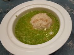 芦蒿清炖狮子头-扬州香格里拉·香宫中餐厅