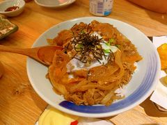 洋葱牛肉饭-初居食屋日式料理(万象城购物中心店)