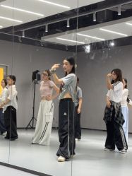 -WOULP舞铺·舞蹈室