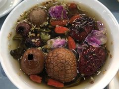 -迎宾楼(解放西街店)