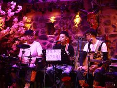 -在路上酒吧(大理古城店)