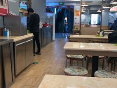-卓雅桂林米粉