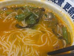 -粉小主·贵州酸汤牛肉粉(南京仙林金鹰店)