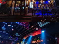 -鲨鱼美式餐厅酒吧Sharky