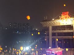 -磁器口古镇