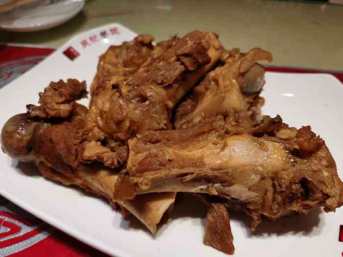 吴记酱骨炖菜馆(西大直街店)