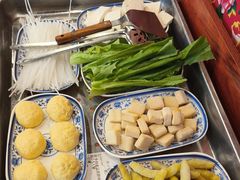 -田家大院东北农家菜铁锅炖(西安总店)