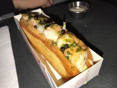 -Pinchy's Lobster & Champagne Bar