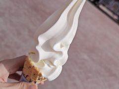 -古老冰山特色冰淇淋店(艾提尕尔店)