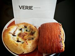 -VERIE BAKEHOUSE