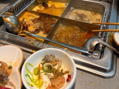 -海底捞火锅(旭辉MALL店)