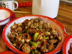 -老三样·美食研究中心(世贸路店)