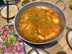 -野山舂·贵州现舂酸汤牛肉(东山店)