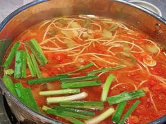 -野山舂·贵州现舂酸汤牛肉(民生路店)