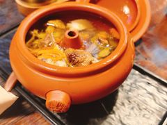 -银米·云南传统过桥米线(双廊黑金冠店)