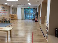 -无艺三语日托早教Arti School(高尔夫园区)