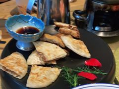 -吴越荣记苏州菜·松鼠桂鱼100%活鱼现做(斜塘老街店)