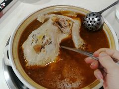 特色老鸭汤-烧哥美蛙肥肠鱼火锅·十五年社区店