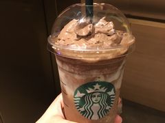 -星巴克臻选(上海中环广场2F店)
